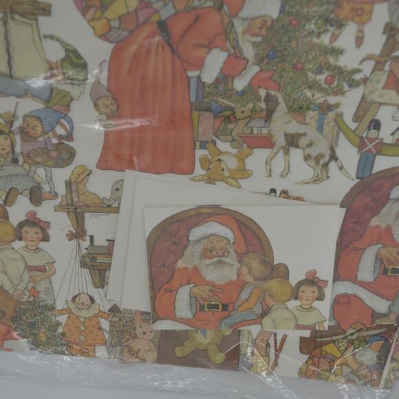 4 Lot Christmas Wraps-Up Santa's Workshop 2 24"x30" Sheets - Picture 6 of 16